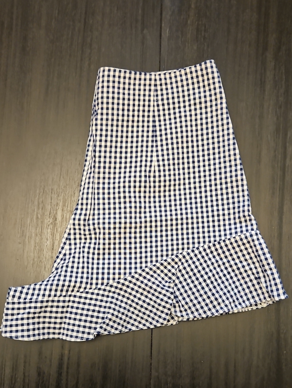 Zara Basic Gingham Ruffle Shorts - Picture 4 of 8